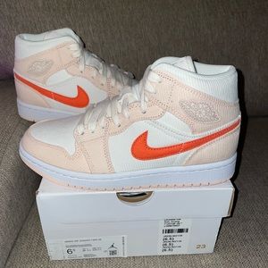 Air Jordan 1 Mid Corduroy Sail